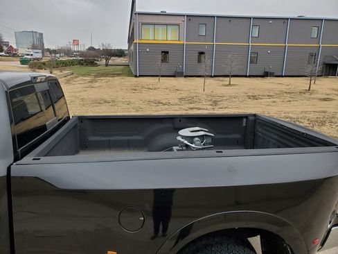 Used 2016 RAM 3500 Laramie w/ Convenience Group image 47