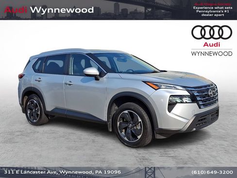 Used 2024 Nissan Rogue SV w/ SV Premium Package AWD/4WD image 1