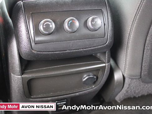 Used 2014 Chevrolet Traverse LT w/ All-Star Edition image 27