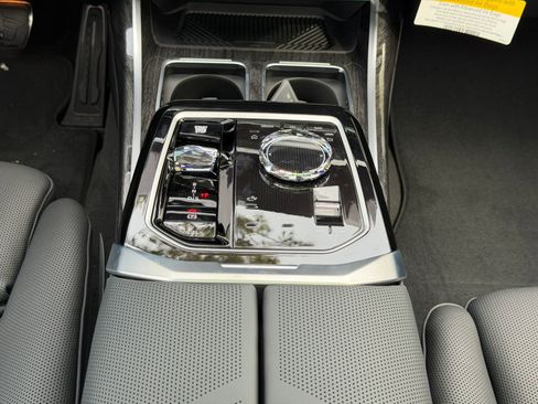 New 2026 BMW 760i xDrive w/ Executive Package AWD/4WD image 24