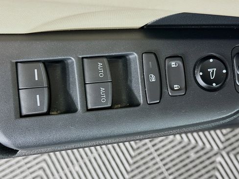 Used 2018 Honda Civic LX image 15