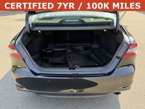 Used 2024 Toyota Camry XLE w/ Navigation Package image 12