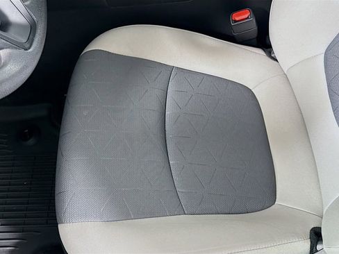 Used 2023 Toyota RAV4 XLE image 18