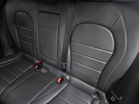 Used 2021 Mercedes-Benz GLC 300 image 14