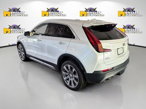 Used 2022 Cadillac XT4 Premium Luxury w/ Enhanced Visibility Package AWD/4WD image 6
