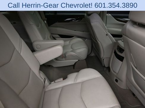 Used 2019 Cadillac Escalade Premium Luxury AWD/4WD image 21