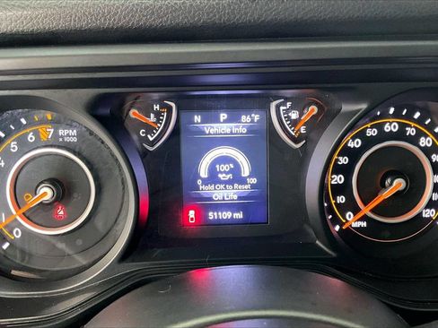 Used 2024 Jeep Gladiator Sport AWD/4WD image 22