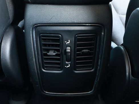 Used 2020 Dodge Durango SXT RWD image 28