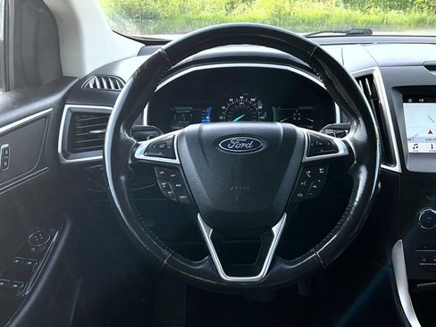 Used 2016 Ford Edge SEL w/ Equipment Group 201A AWD/4WD image 12