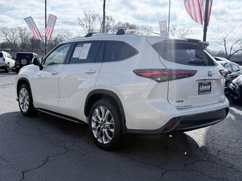 Used 2021 Toyota Highlander Limited image 5