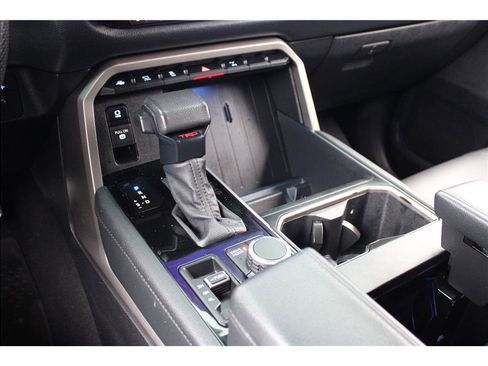 Used 2022 Toyota Tundra Limited w/ TRD Off-Road Package image 27