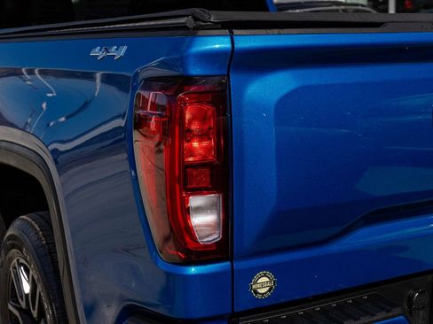 Used 2023 GMC Sierra 1500 Elevation image 35