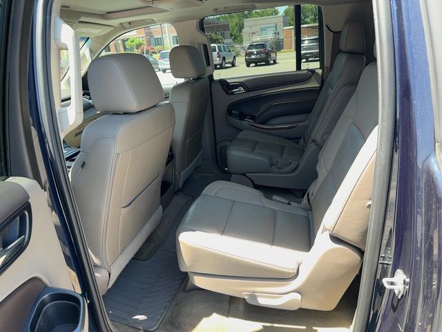 Used 2018 Chevrolet Suburban Premier AWD/4WD image 11
