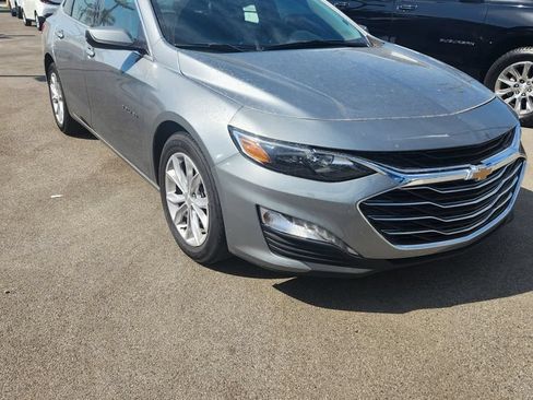 Certified 2025 Chevrolet Malibu LT FWD image 8