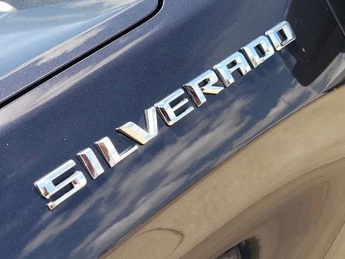 Used 2024 Chevrolet Silverado 1500 LT AWD/4WD image 11