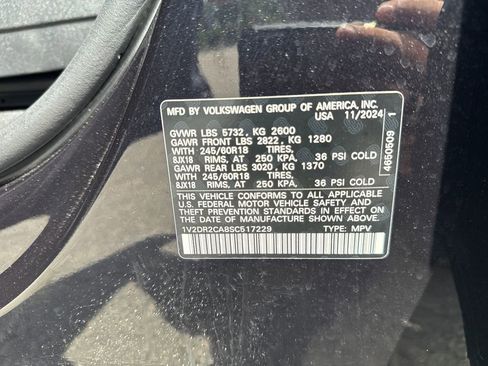 Used 2025 Volkswagen Atlas SE FWD image 29