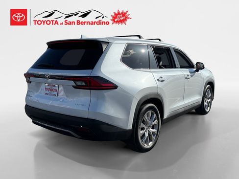 New 2026 Toyota Grand Highlander AWD Hybrid image 5