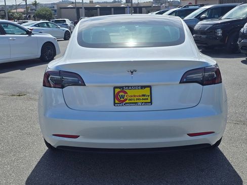 Used 2023 Tesla Model 3 Standard Range image 6