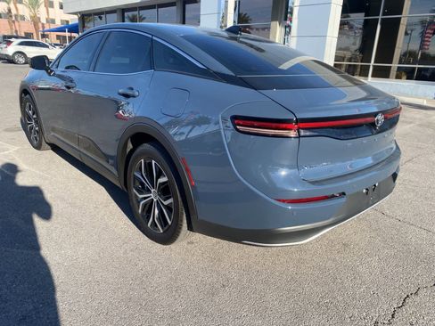 Used 2026 Toyota Crown Limited image 9