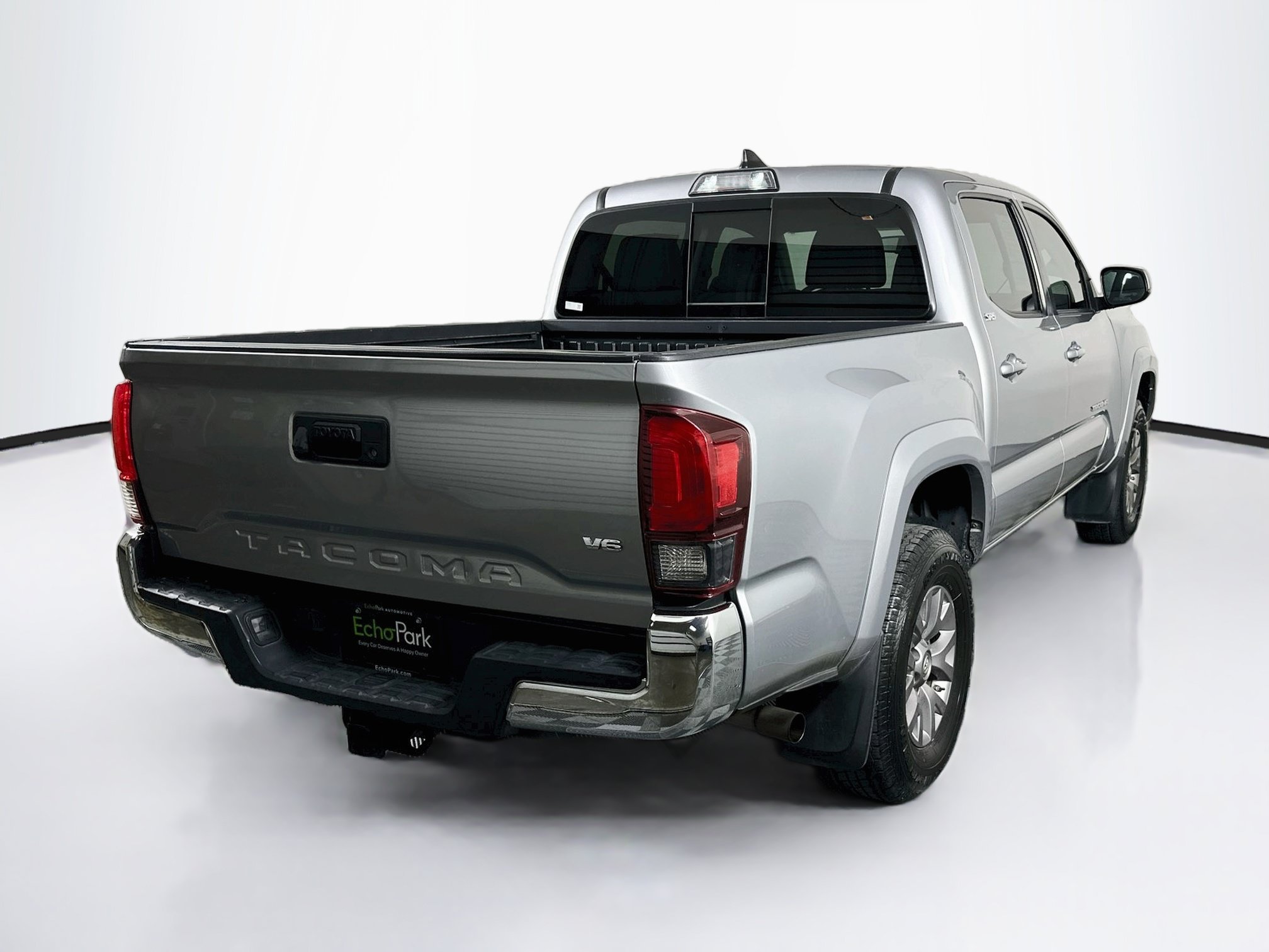 Used 2019 Toyota Tacoma SR5 RWD image 9