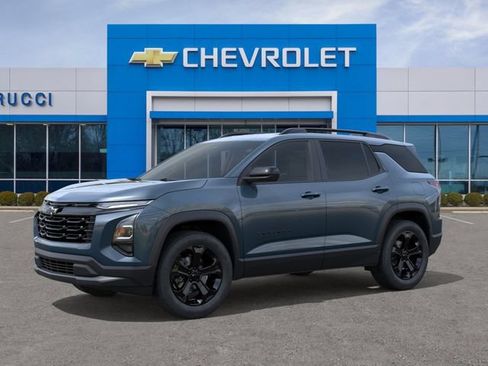 New 2026 Chevrolet Equinox LT w/ Midnight Edition FWD image 2