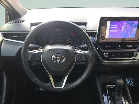 Used 2025 Toyota Corolla SE FWD image 12