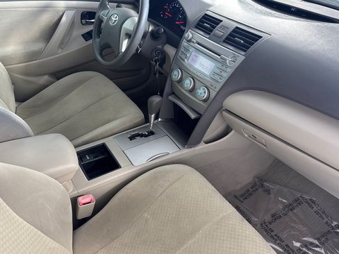 Used 2008 Toyota Camry LE FWD image 29