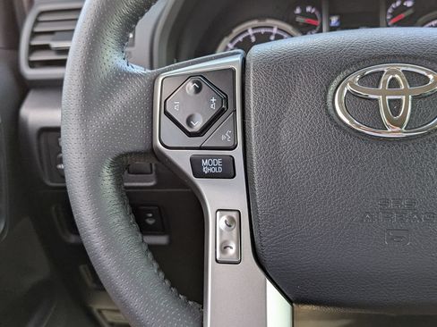 Used 2022 Toyota 4Runner TRD Sport w/ Technology Package AWD/4WD image 28