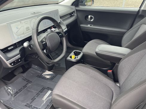 Certified 2024 Hyundai Ioniq 5 SEL RWD image 10