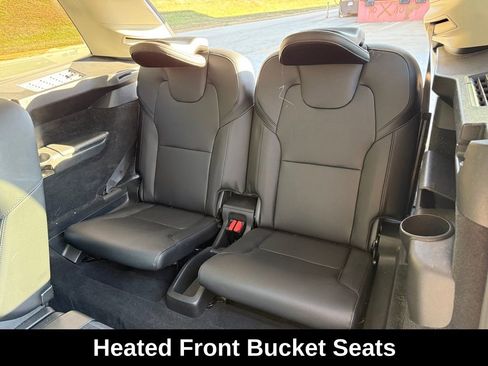 Used 2018 Volvo XC90 T6 Momentum w/ Convenience Package image 28