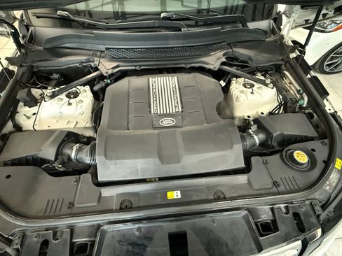 Used 2015 Land Rover Range Rover Sport HSE image 38