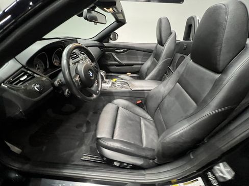 Used 2015 BMW Z4 sDrive35is image 26