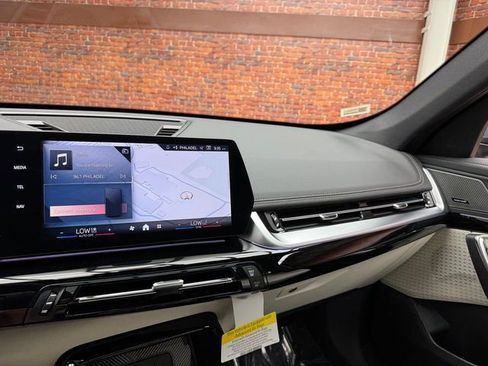 Used 2026 BMW X1 xDrive28i w/ Convenience Package image 17