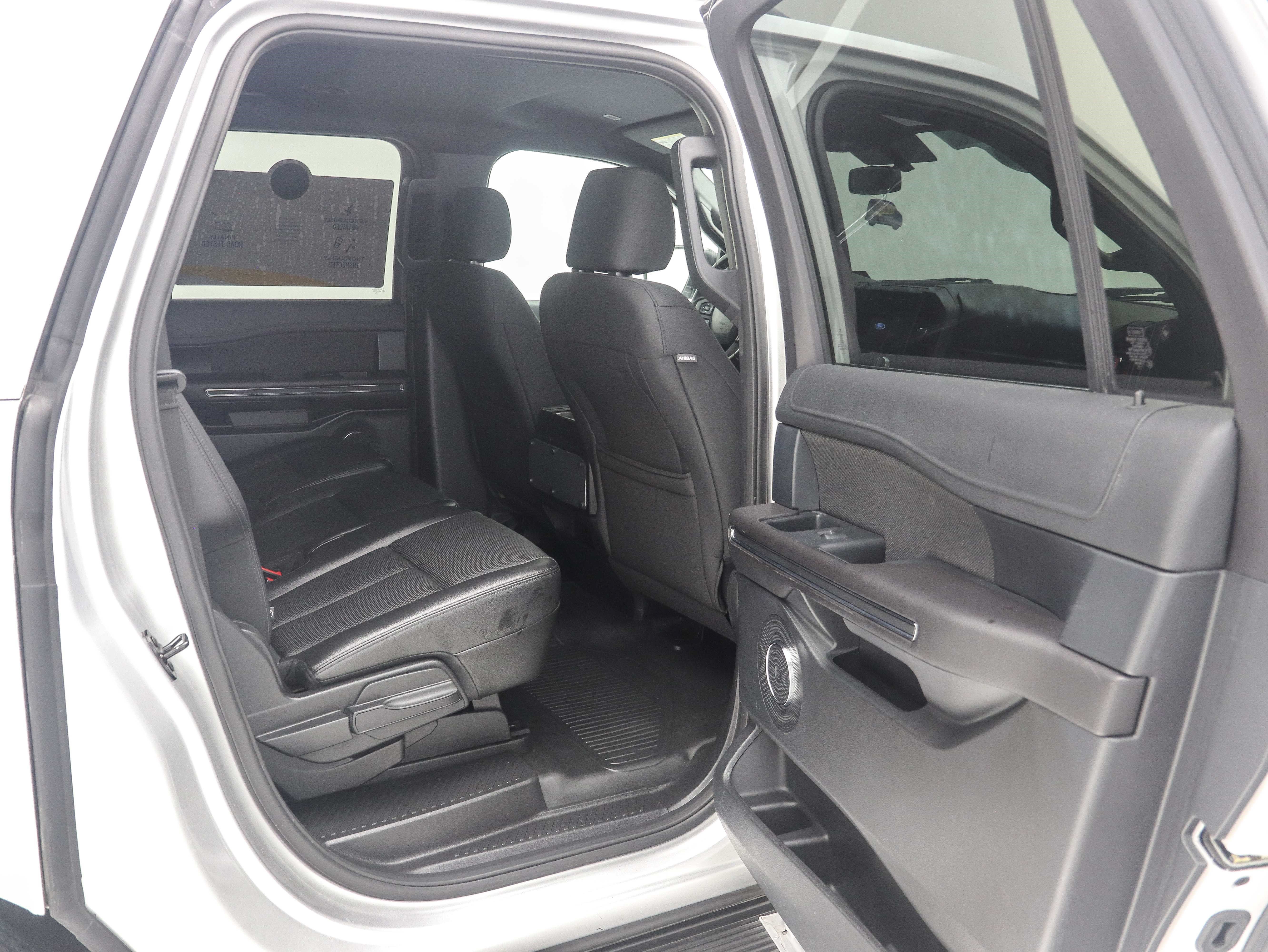 Used 2018 Ford Expedition Max XL AWD/4WD image 14