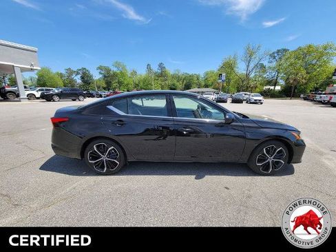 Used 2024 Nissan Altima 2.5 SR FWD image 7