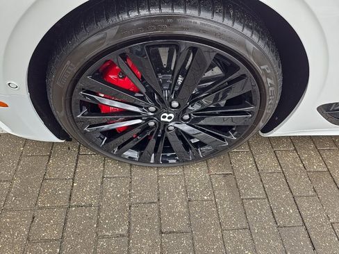 Used 2022 Bentley Continental GT Speed image 10
