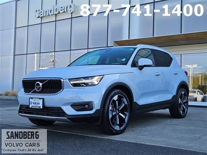 Used 2020 Volvo XC40 T5 Momentum w/ Protection Package Premier