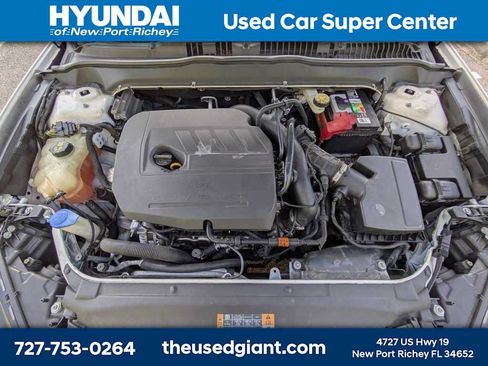 Used 2014 Ford Fusion SE FWD image 13