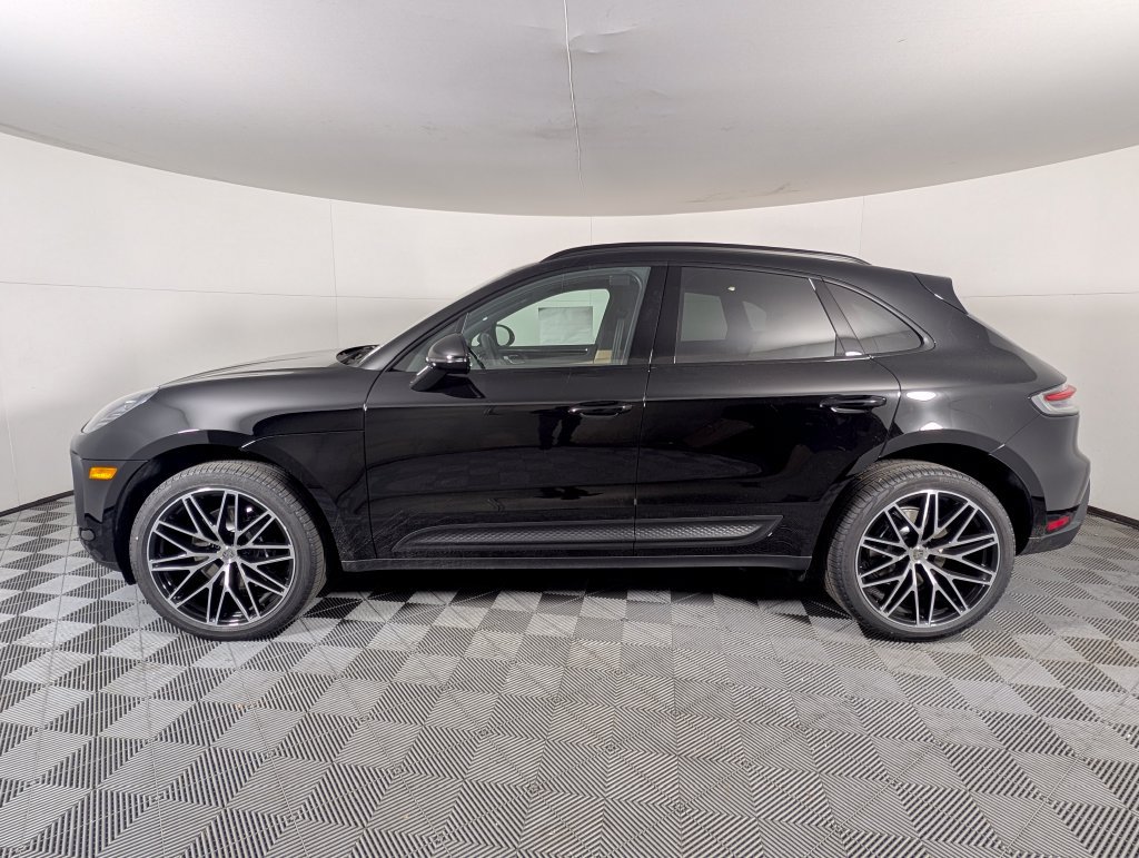 New 2026 Porsche Macan S AWD/4WD image 2