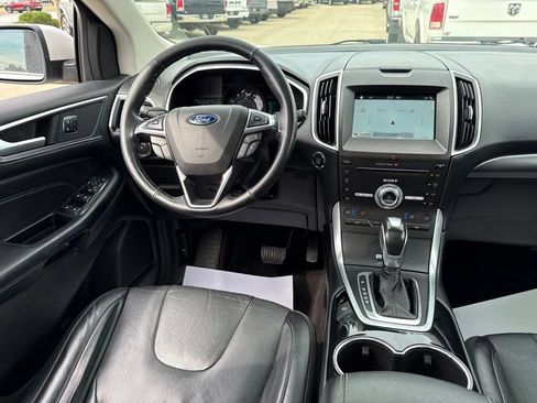 Used 2017 Ford Edge Titanium w/ Equipment Group 301A AWD/4WD image 12