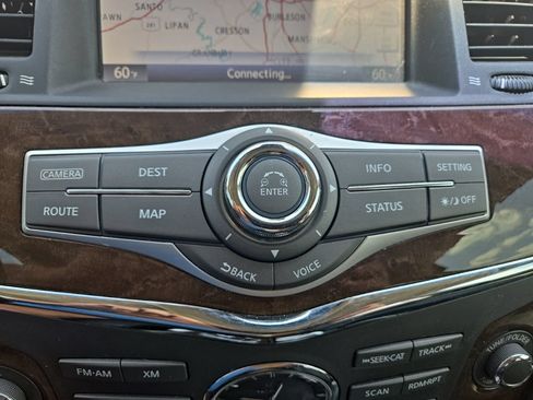 Used 2017 INFINITI QX80 2WD w/ Driver Assistance Package image 19