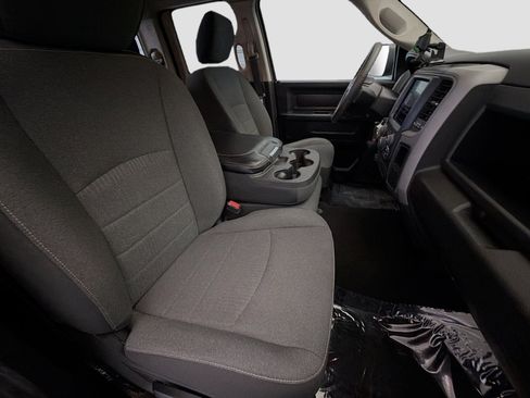 Used 2021 RAM 1500 Tradesman w/ Tradesman SXT Package RWD image 15