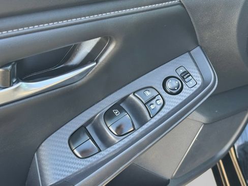 Used 2023 Nissan Sentra SV FWD image 17