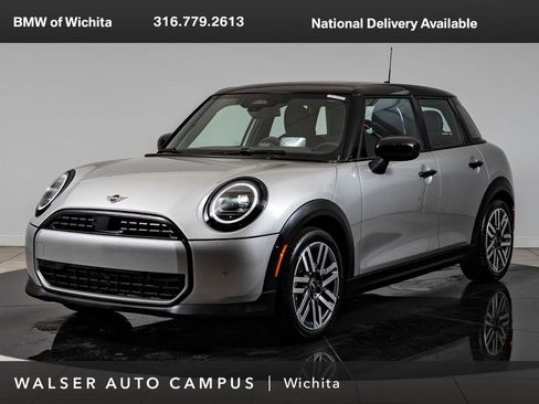 Certified 2026 MINI Cooper 4-Door Hardtop FWD image 1