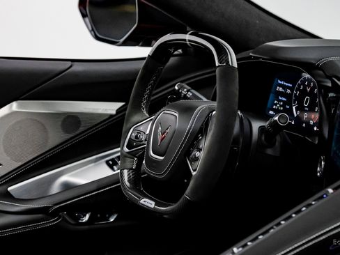 Used 2025 Chevrolet Corvette Z06 w/ Battery Protection Package image 48