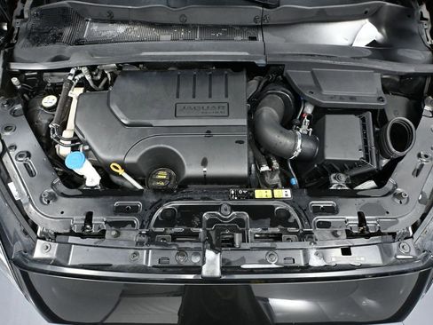 Used 2020 Jaguar E-PACE SE image 52