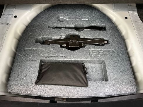 Used 2024 Nissan Altima 2.5 SV FWD image 29