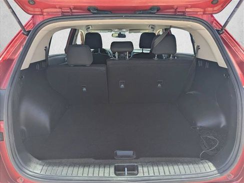 Used 2019 Kia Sportage LX FWD image 6