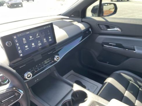 Certified 2025 Honda Prologue Elite image 13