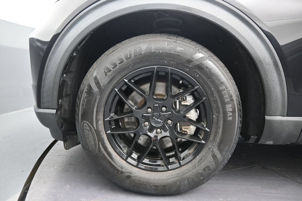 Used 2021 Ford Explorer XLT RWD image 10
